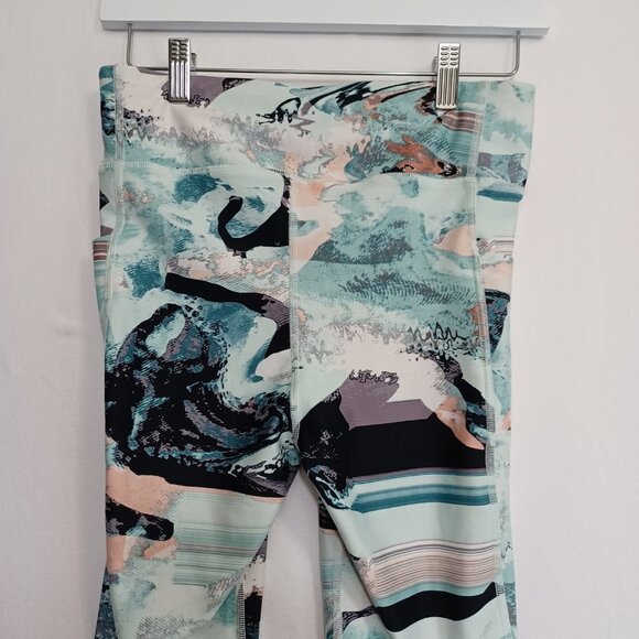 Under‎ Armour Womens Watercolor Print Ankle Leggings Active Yoga Size Medium - Picture 6 of 11